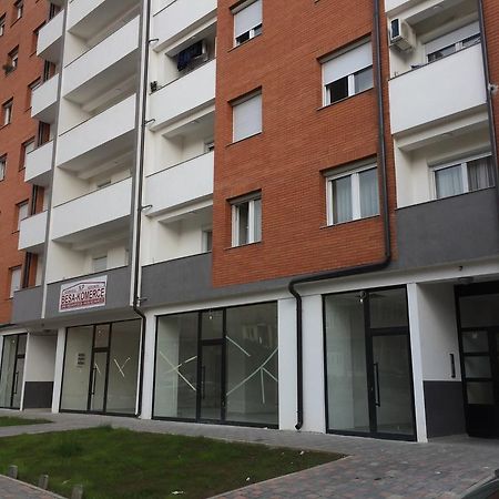 Apartment Gashi 普里什蒂纳 外观 照片