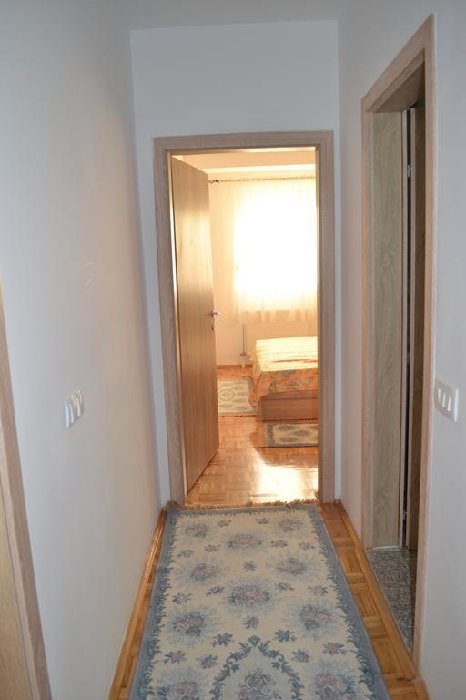 Apartment Gashi 普里什蒂纳 外观 照片