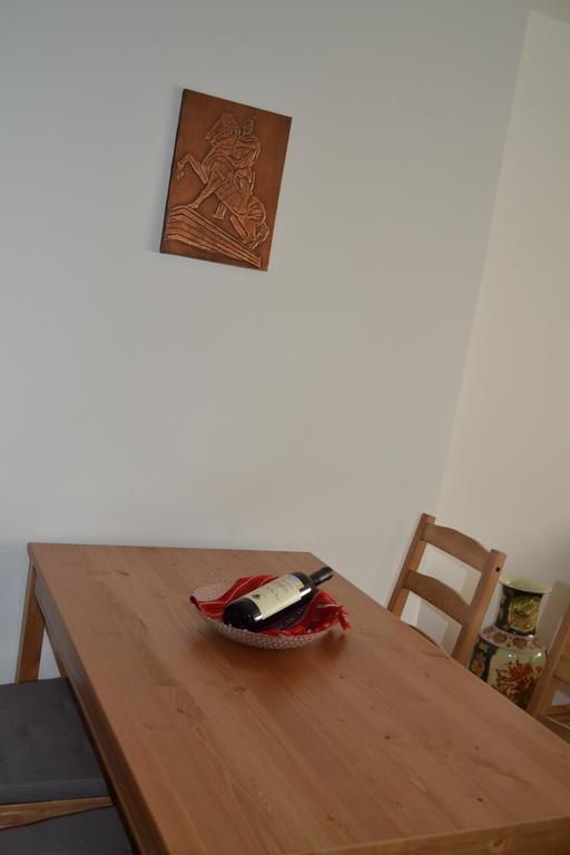 Apartment Gashi 普里什蒂纳 外观 照片